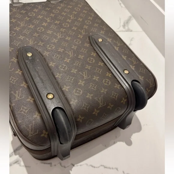 TRADES WELCOME Louis Vuitton Pegase 60 Monogram Roller - Picture 6 of 8